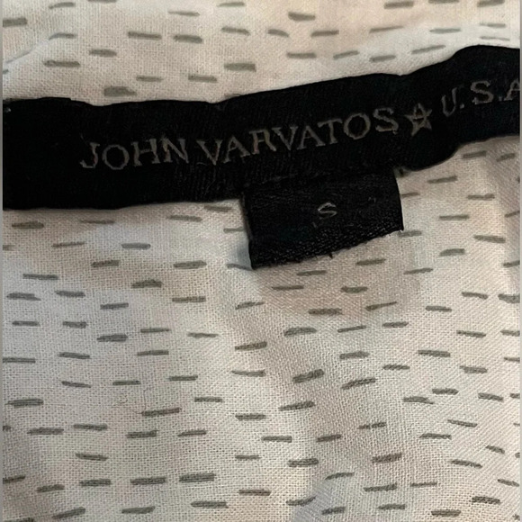 John Varvatos USA button front shirt, size Small - Picture 3 of 3